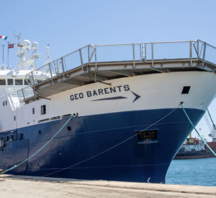 Geo Barents in rotta verso Spezia, città in attesa per l&#039;accoglienza: i migranti salgono a 237