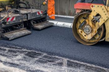 Sarzana, proseguono i lavori di asfaltatura: ecco le modifiche alla viabilità