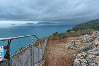 Ripristinato uno dei punti panoramici più belli di Montemarcello