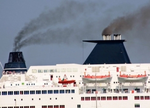 Fontana: &quot;Nel porto vengono fatte rispettare le regole in materia ambientale&quot;