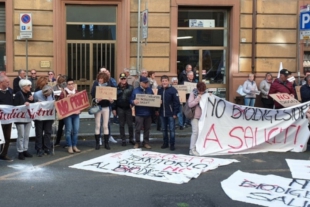 Una manifestazione del fronte del NO al biodigestore (foto di repertorio)