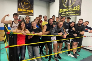 Il campione Alessio Rossetti allenatore della Boxing-Class La Spezia