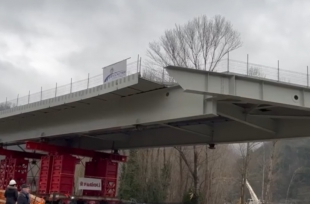 Il nuovo ponte di Albiano in fase di costruzione