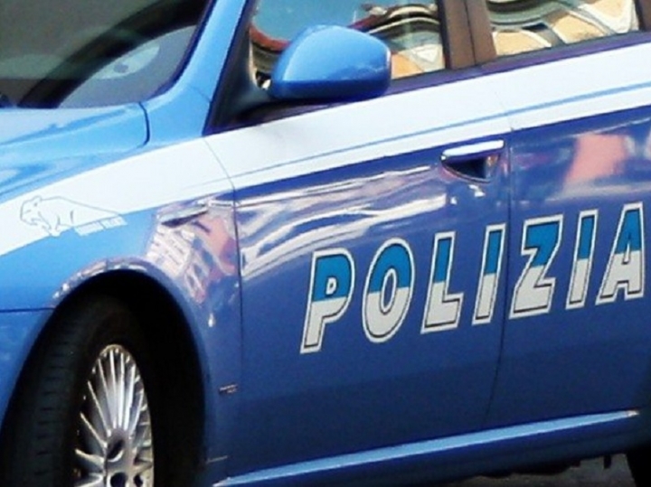 Controlli antidroga della Polizia di Stato: sequestrati oltre 50 grammi di hashish