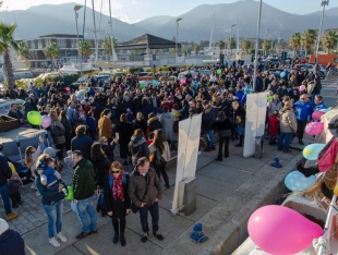 Tanta gente ad accogliere la Befana spezzina