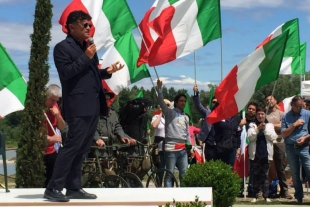 Marcello Veneziani presenta il suo nuovo libro alla pasticceria Fiorini