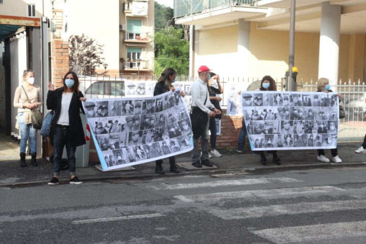 Una manifestazione di protesta degli OSS di Coopservice (foto di repertorio)