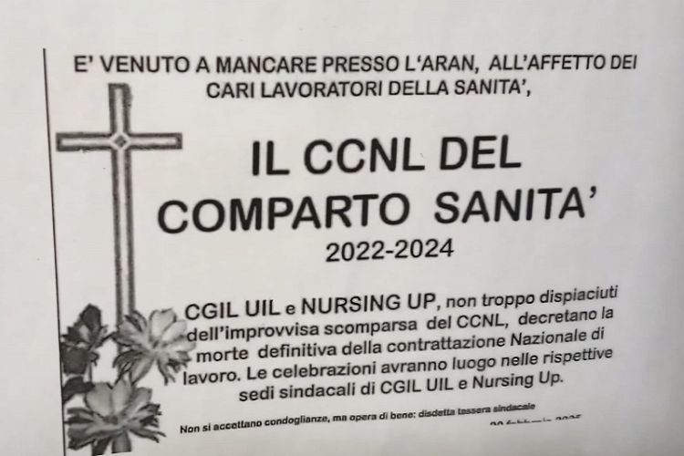 Manifesto funebre contro CGIL, UIL e NURSING UP affisso all'interno dell'ospedale di Sarzana