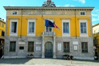 Sarzana, illuminazione pubblica: tecnici al lavoro in via Falcinello e in via Circonvallazione