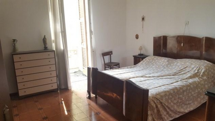 Appartamento in vendita, 4 vani da ristrutturare, La Spezia. da GENERA …