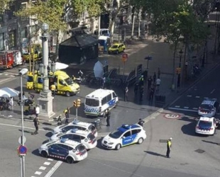 Attentato in Spagna, il cordoglio del Sindaco Peracchini