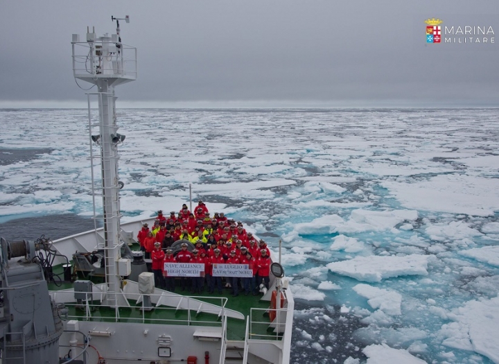 Marina Militare, Nave Alliance rientrata alla Spezia dopo la campagna al Circolo Polare Artico (foto)