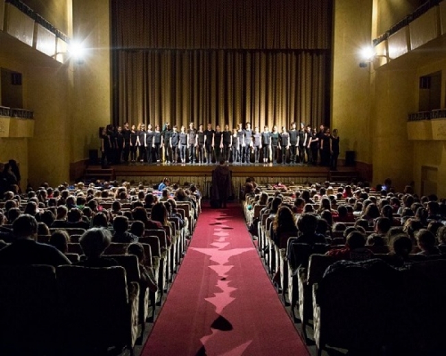 Fondazione Carispezia: aperta la Call for proposals &quot;Teatro-Scuola&quot;