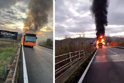 Autobus in fiamme a Ceparana