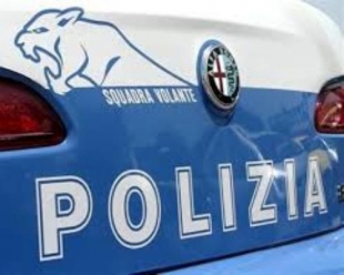 Ubriaco al volante, denunciato dalla Polizia di Stato