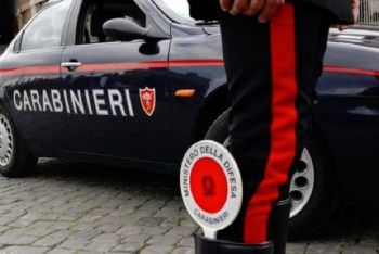 30enne denunciato per furto, lo hanno incastrato le impronte digitali