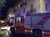 Incendio in un palazzo a Rebocco, i condomini scendono in strada