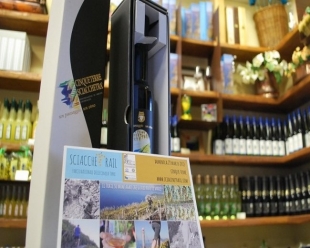 Vino Doc Cinque Terre nel pacco gara di Sciacchetrail