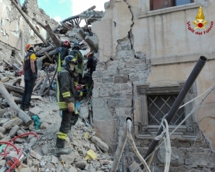 A Castelnuovo Magra si balla per Arquata