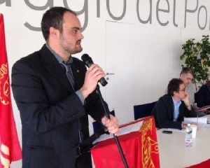 Le Terrazze nega lo spazio esterno per la raccolta firme alla CGIL, Bellegoni: &quot;Atto grave&quot;