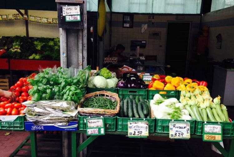 Ricomincia il mercato &quot;a km zero&quot; in piazza Brin