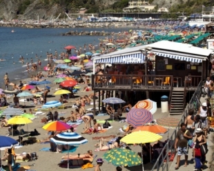 Pulizia e accessibilità delle spiagge, dalla Regione contributi a Lerici, Porto Venere e Framura