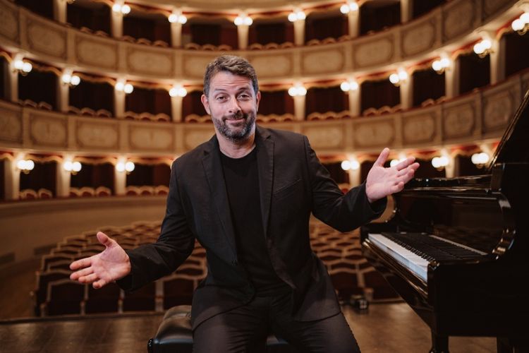 Marcelo Cesena, il pianista di fama internazionale in concerto alla Spezia