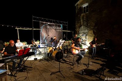 La rassegna Castè e il Mare torna in Val di Vara con il concerto della band &quot;Si Viaggiare&quot;