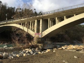 Tempi ristretti per la messa in sicurezza del ponte tra Brugnato e Borghetto