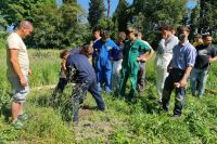 Dalla teoria dei banchi alla pratica in campo aperto: gli studenti dell&#039;agrario a lezione con Ivan Giuliani