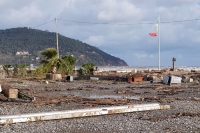 Rete Imprese La Spezia: &quot;A chi competono i rifiuti spiaggiati a Marinella e Fiumaretta?&quot;