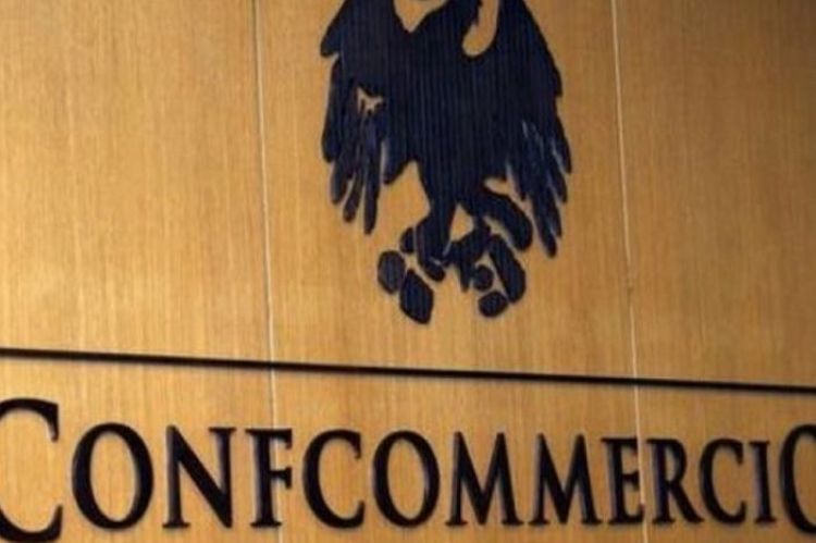 Confcommercio, uffici chiusi il 16 agosto