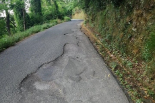 Le buche sulla strada per Campiglia