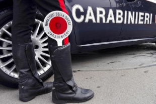 Alla guida ubriaco e con un coltello: denunciato dai Carabinieri