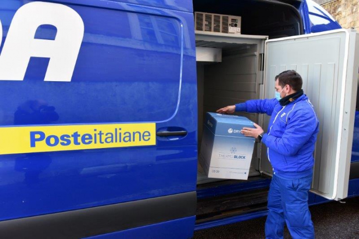 Poste Italiane, consegnati nello spezzino i vaccini Astrazeneca