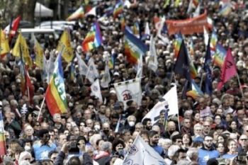 Manifestazione per le vie della Spezia per chiedere la pace
