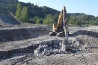 Ponte Albiano, stanno prendendo forma le pile del nuovo ponte