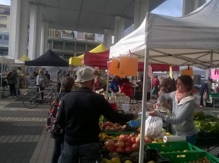 Tornano i banchi del mercato a km0 al Centro Kennedy