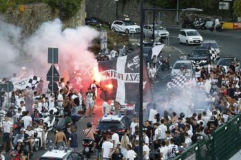 Lancio di petardi contro la Reggiana: ammenda per lo Spezia