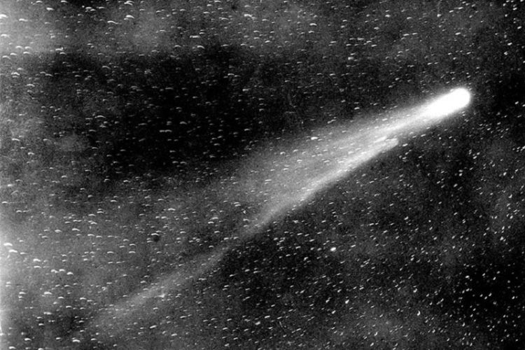 Il lungo ritorno della Cometa di Halley