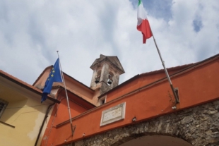 Il Palazzo comunale di Bolano