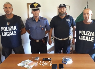 Cocaina, eroina e 2000mila euro sequestrati a due spacciatori