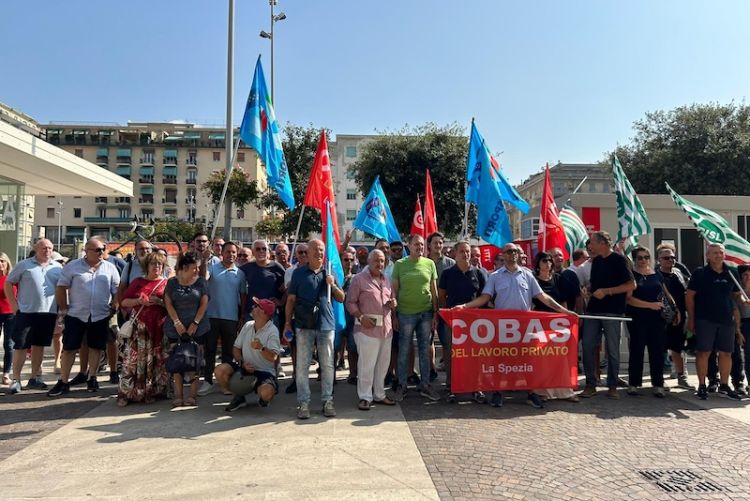 Presidio Sindacale alla Spezia: lavoratori ATC in piazza per le condizioni di lavoro