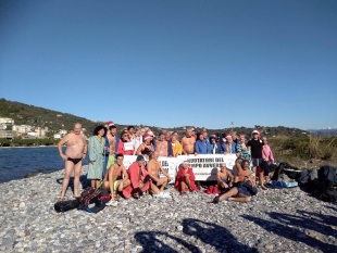 Bagno Invernale a Punta Secca, in 55 sfidano il freddo