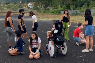 Piano estate al Parentucelli Arzelà con il teatro: gli studenti rafforzano le competenze relazionali