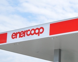 Gasolio e benzina in saldo, apre alle Terrazze il primo distributore Enercoop della Liguria