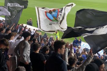 Spezia - Verona, lo spareggio si giocherà a Udine: tifosi delle Aquile infuriati