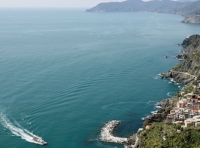 Cinque Terre, incidente in moto e donna urtata da un treno