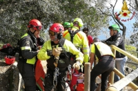 Soccorso Alpino e Vigili del Fuoco in una foto di repertorio