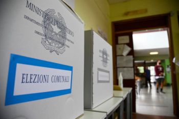 Affluenza ai seggi: amministrative poco sopra il 50%; niente quorum per i referendum